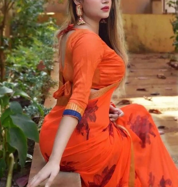 Call Girls in Shalimar Bagh | Incall, Service Available 9958043915
